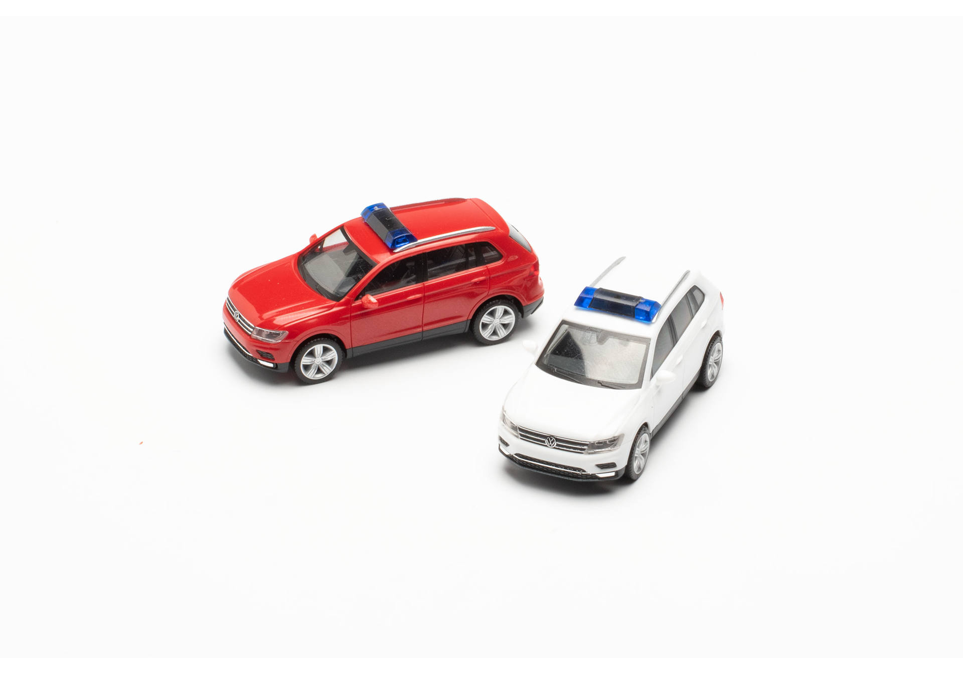 Herpa MiniKit: Volkswagen (VW) Tiguan with warning light bar (2 models)