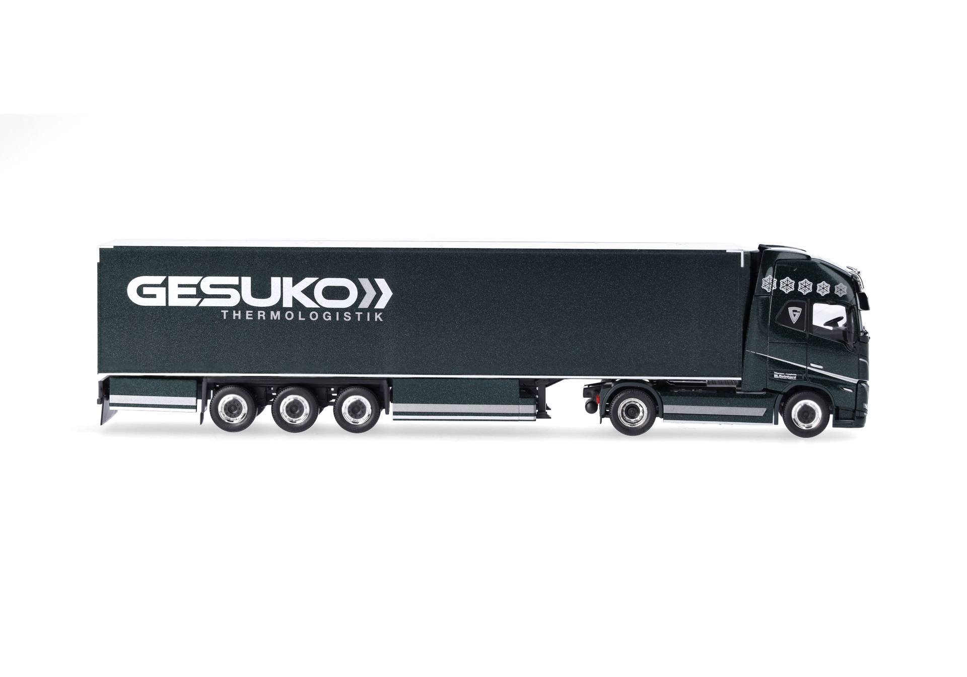 Volvo FH 16 GL XL 2020 refrigerated box semitrailer truck "GESUKO"