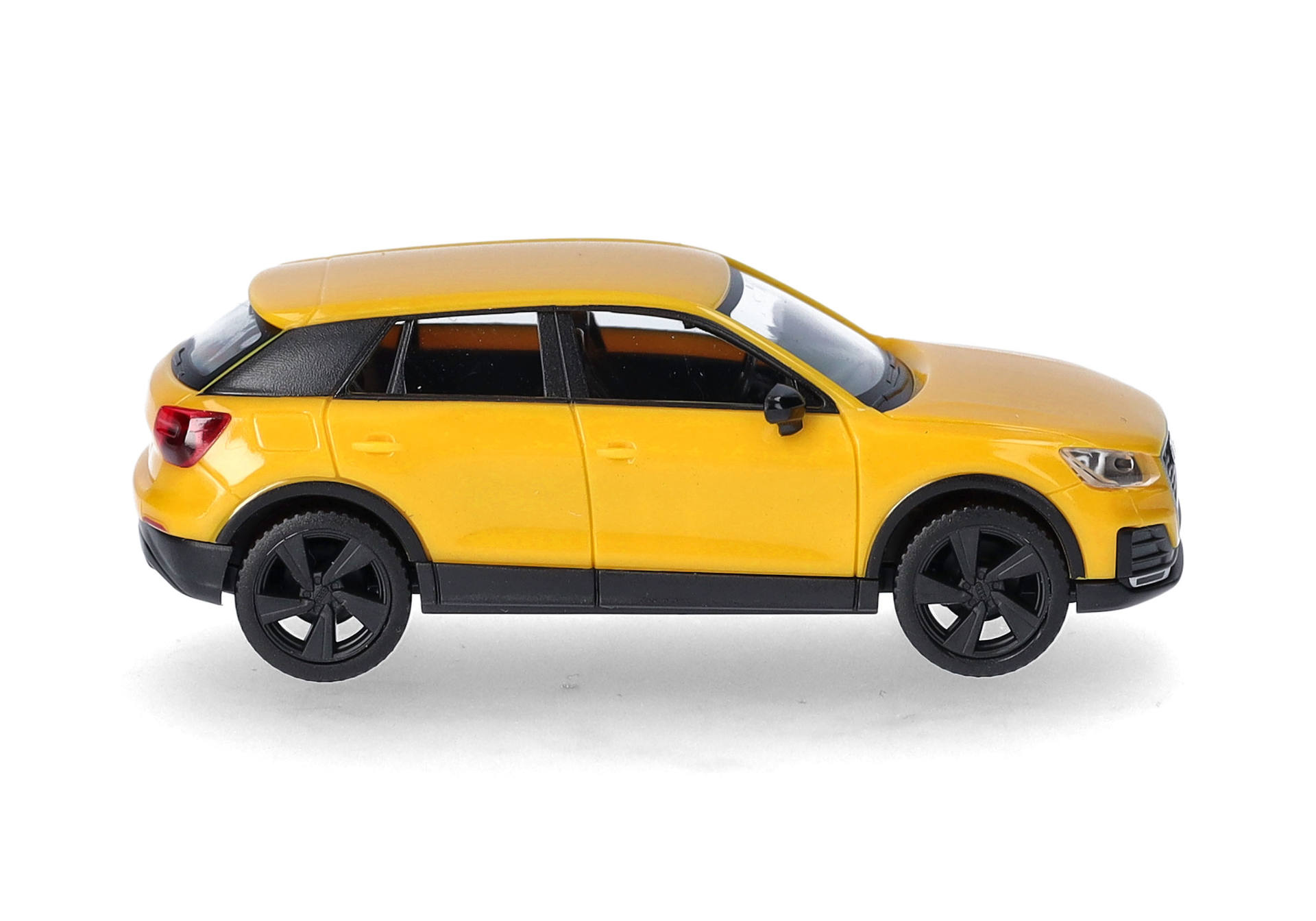 Audi Q2, vegas yellow