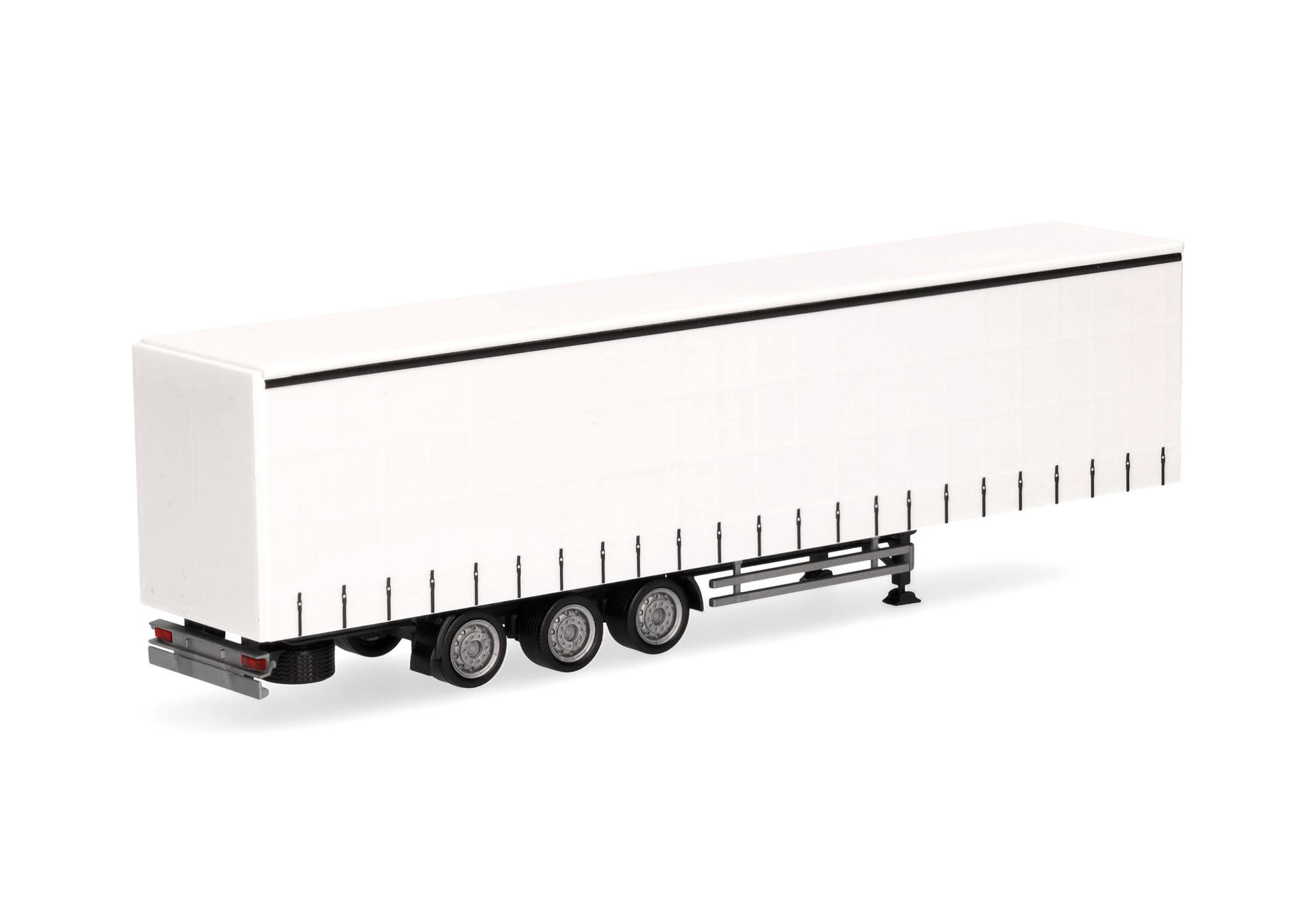 Lowliner curtain canvas trailer 3axles, chassis black