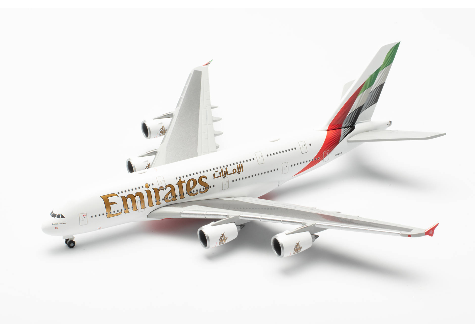 Emirates Airbus A380 - new Colors - A6-EOG