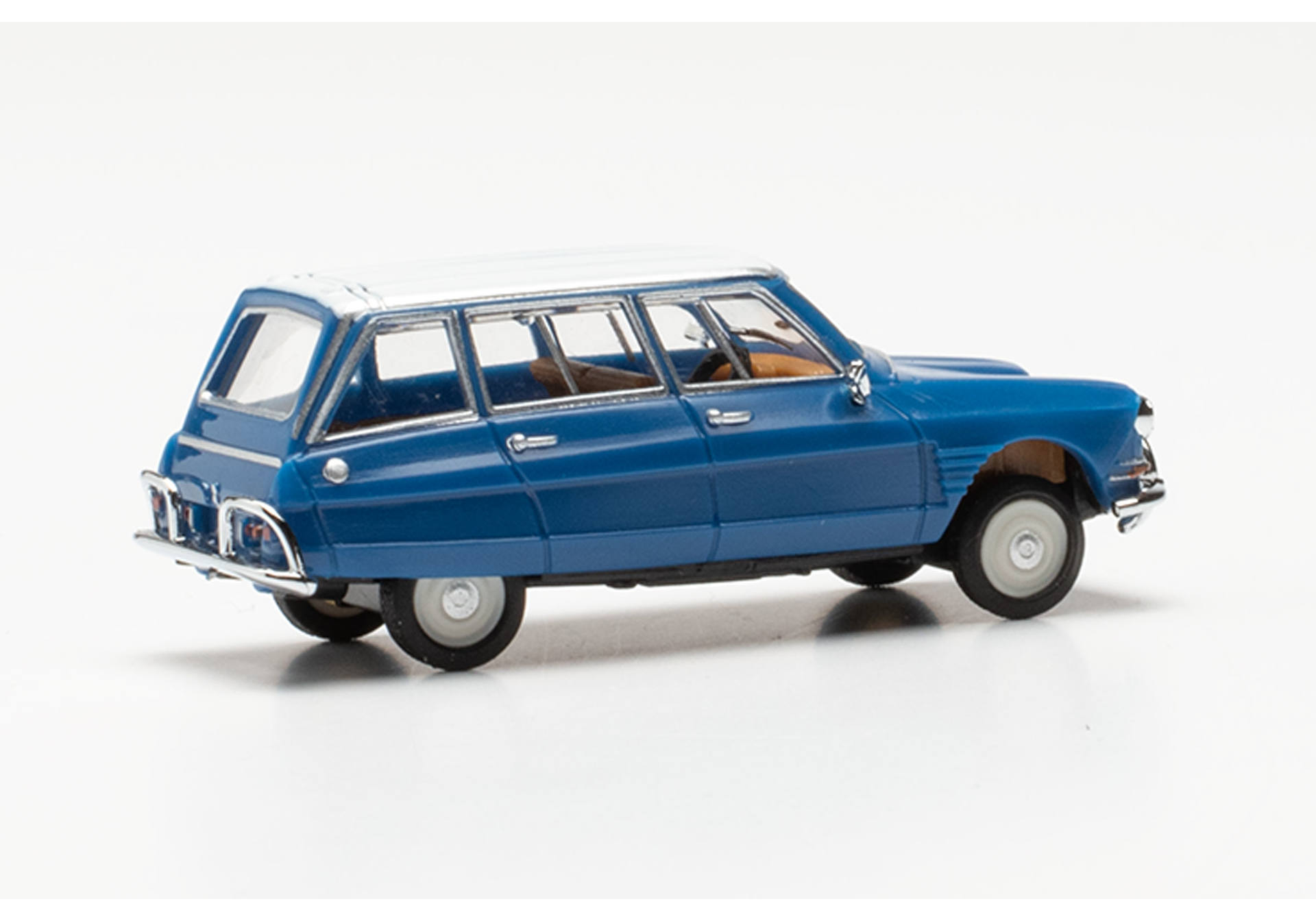 Citroen AMI 6 Break, gentian blue with white roof