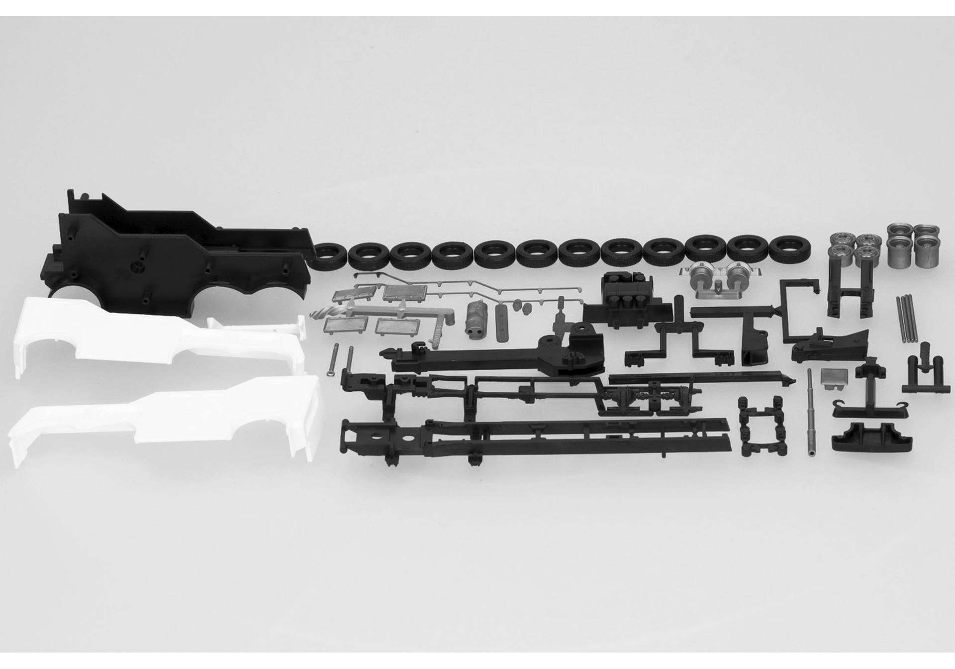 part service EMPL Wrecker complete construction inclusive chassis (2 sets)