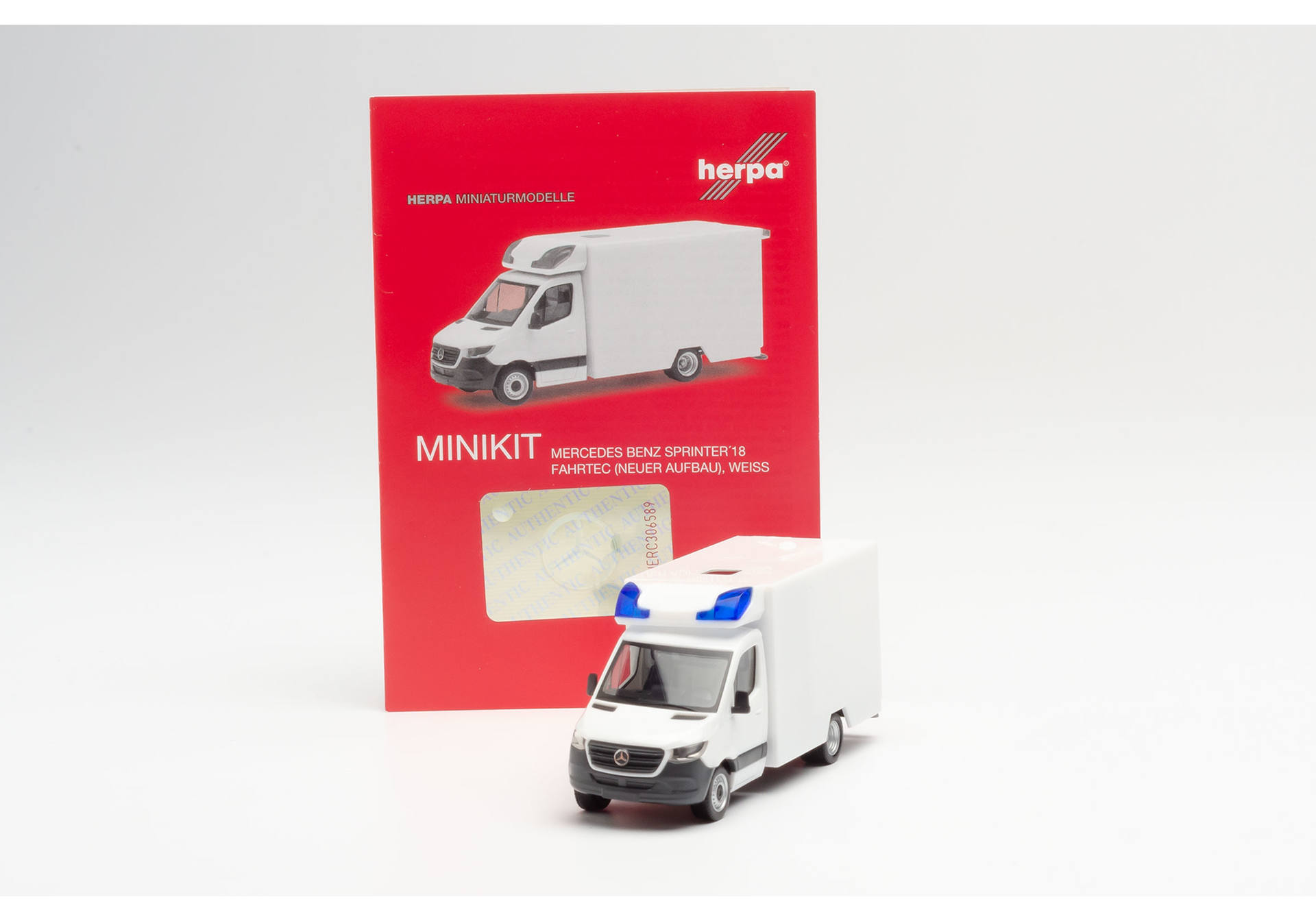 Herpa MiniKit: Mercedes-Benz Sprinter `18 Fahrtec RTW, white