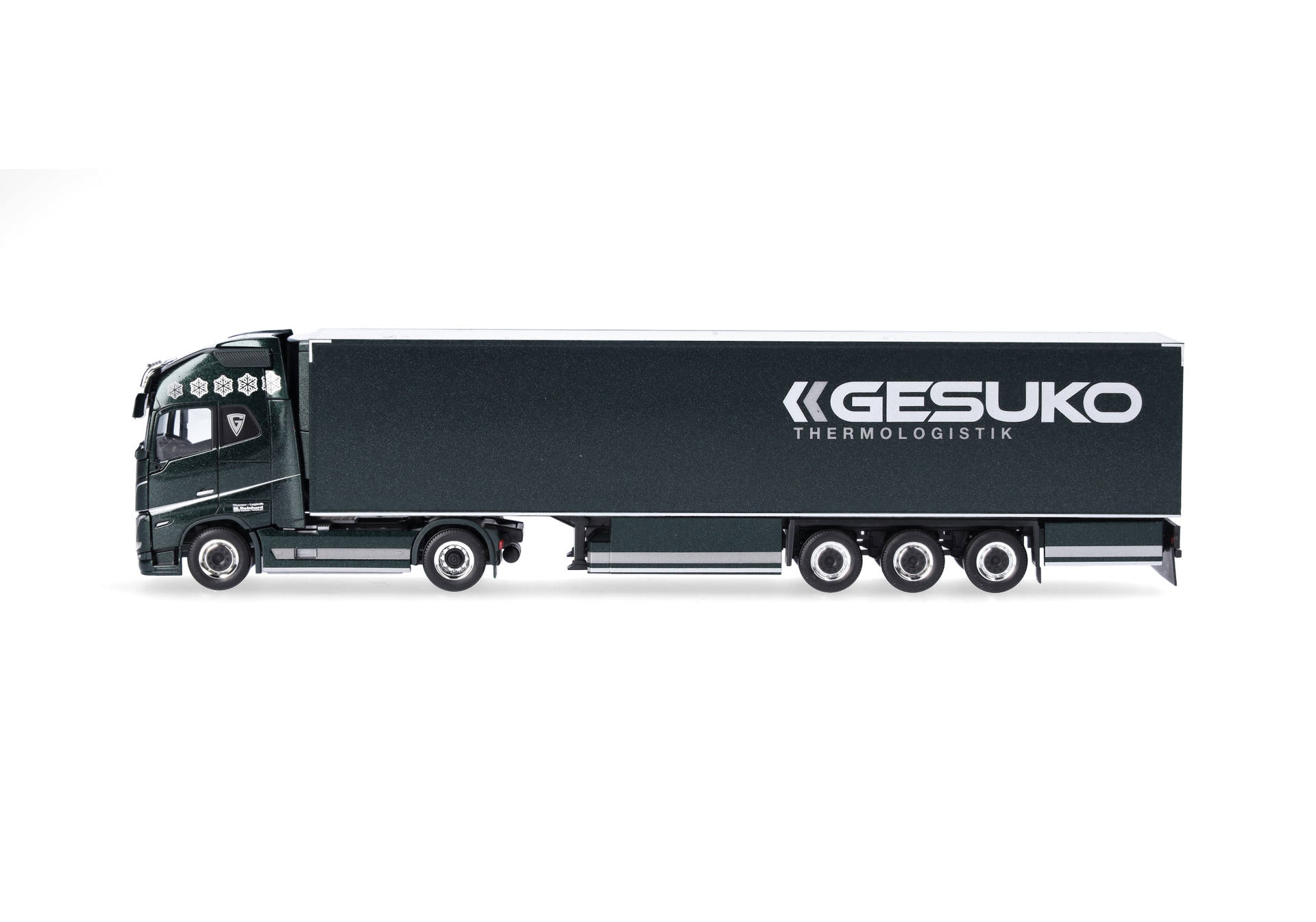 Volvo FH 16 GL XL 2020 refrigerated box semitrailer truck "GESUKO"