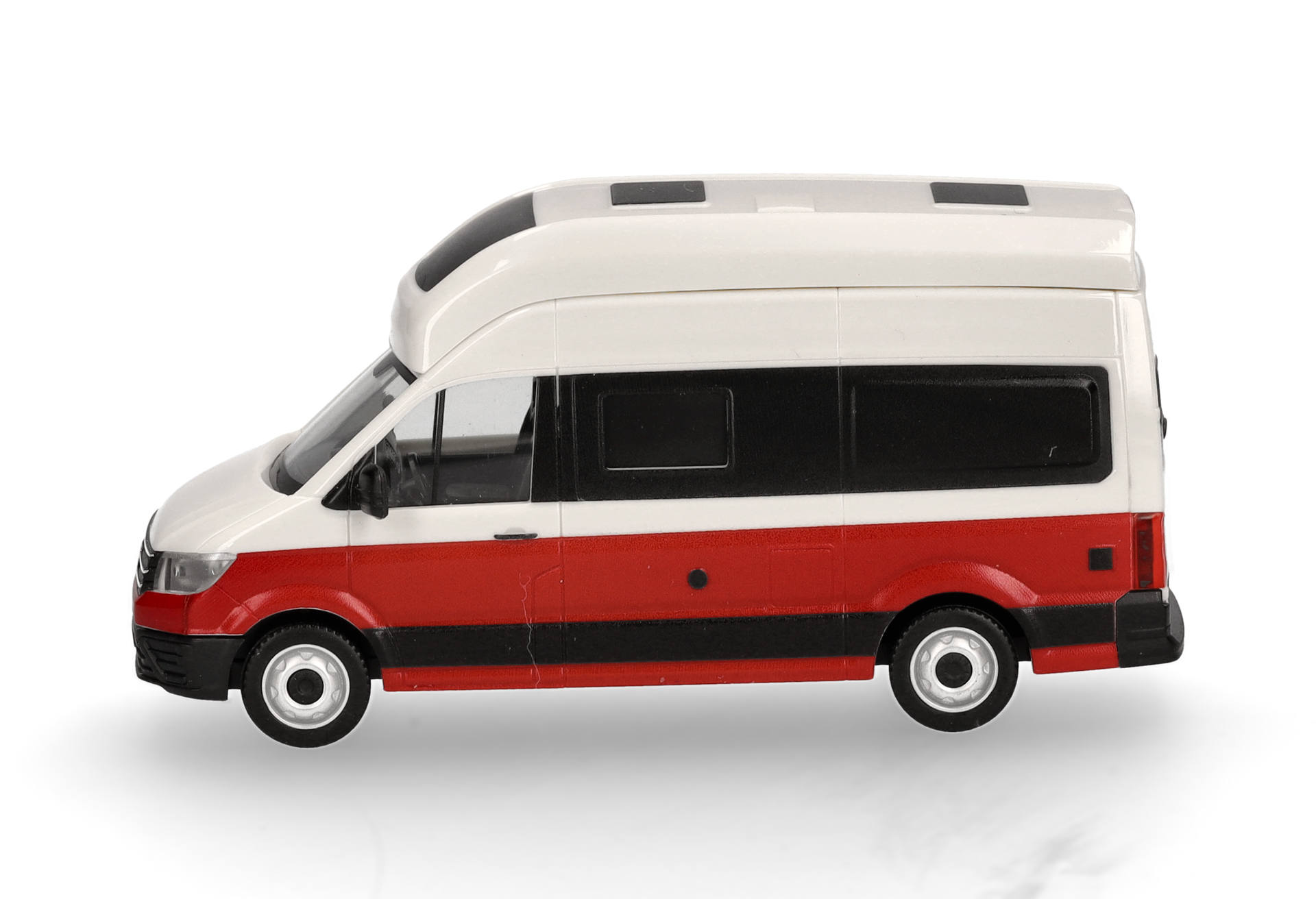 Volkswagen (VW) Crafter Grand California, candywhite – cherry red