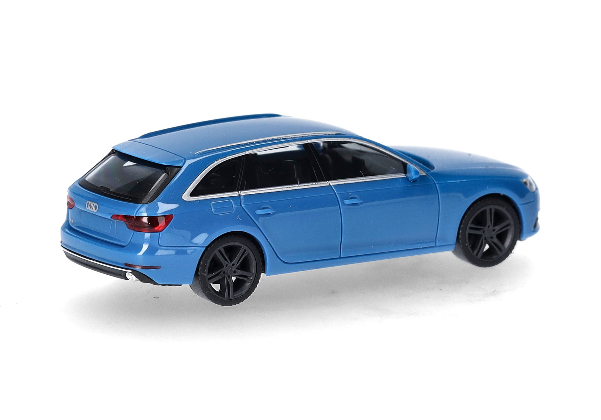 Audi A4 Avant, turbo blue