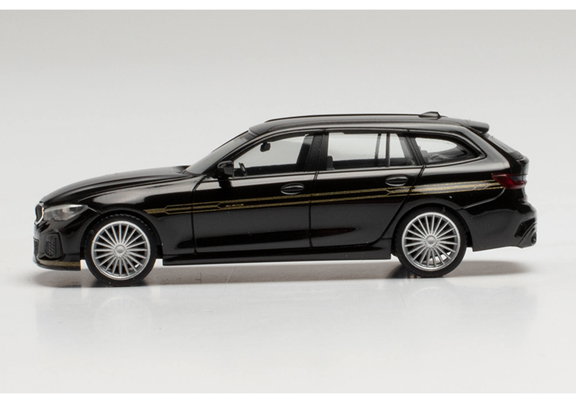 BMW Alpina B3 Touring, brilliant black